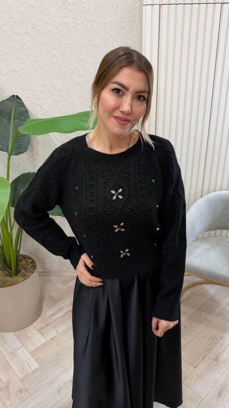 DLVN TAŞ İŞLEMELİ KAZAK