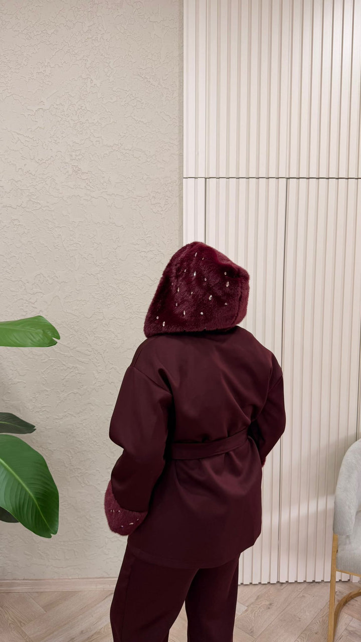 BORDO KÜRKLÜ TAŞ DETAYLI TAKIM