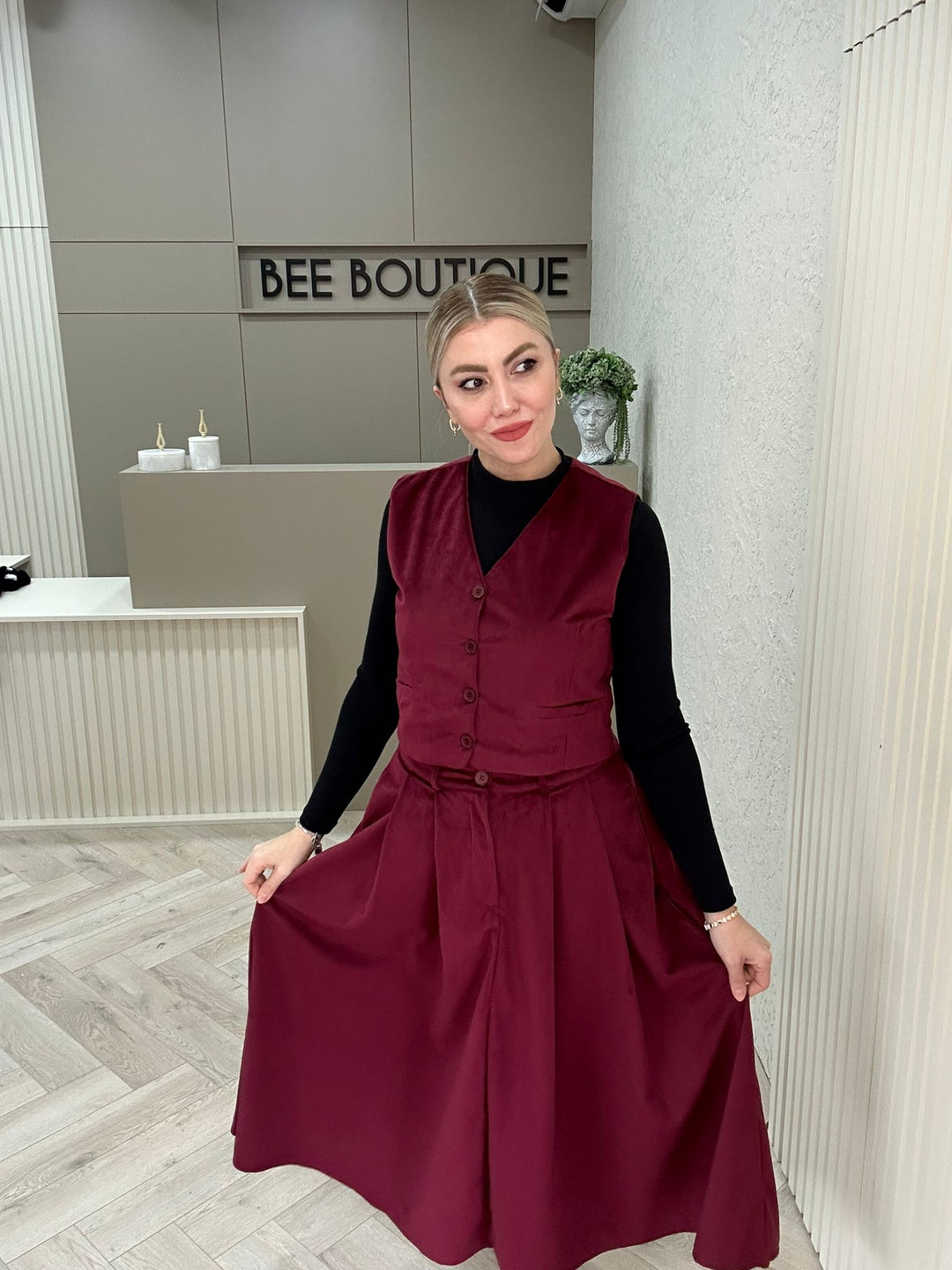 KADİFE YELEK ETEK TAKIM