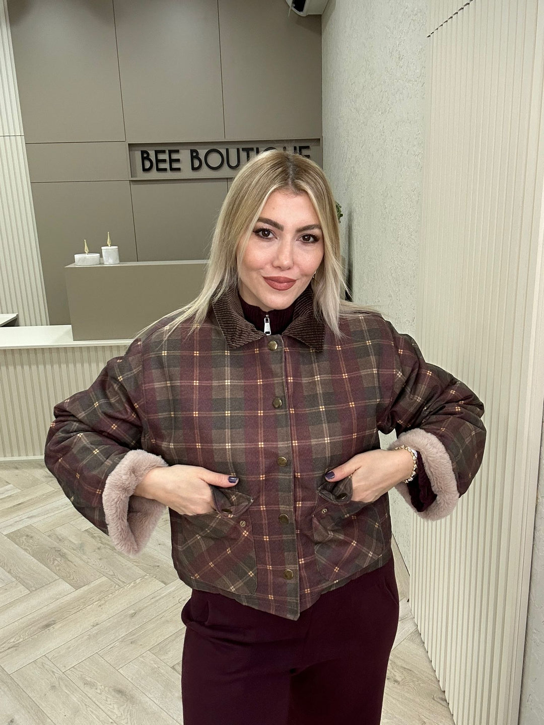 İÇİ KÜRKLÜ YARIM CEKET