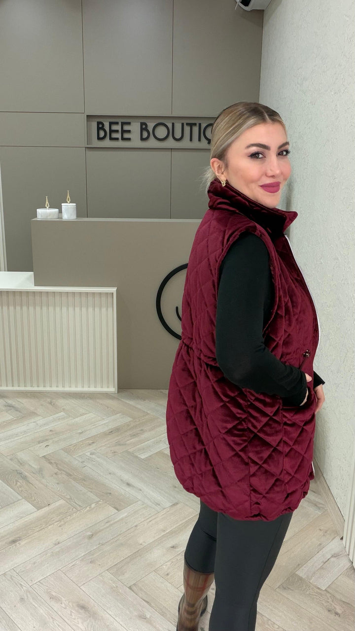 KAPİTONE KADİFE YELEK