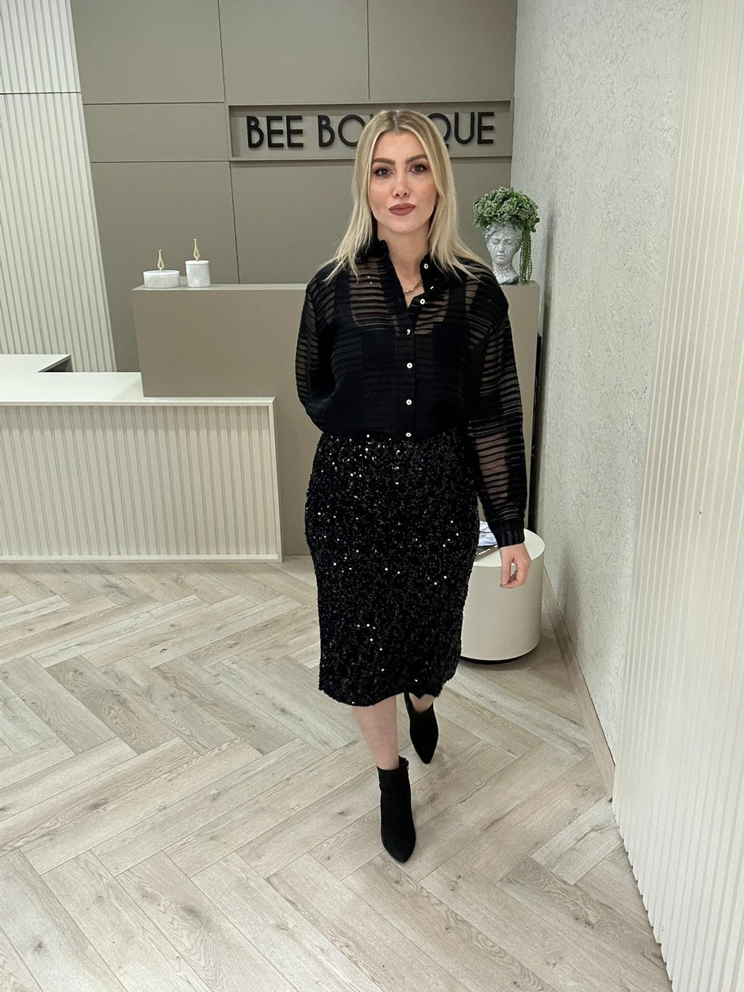 PAYETLİ YIRTMAÇLI  ETEK