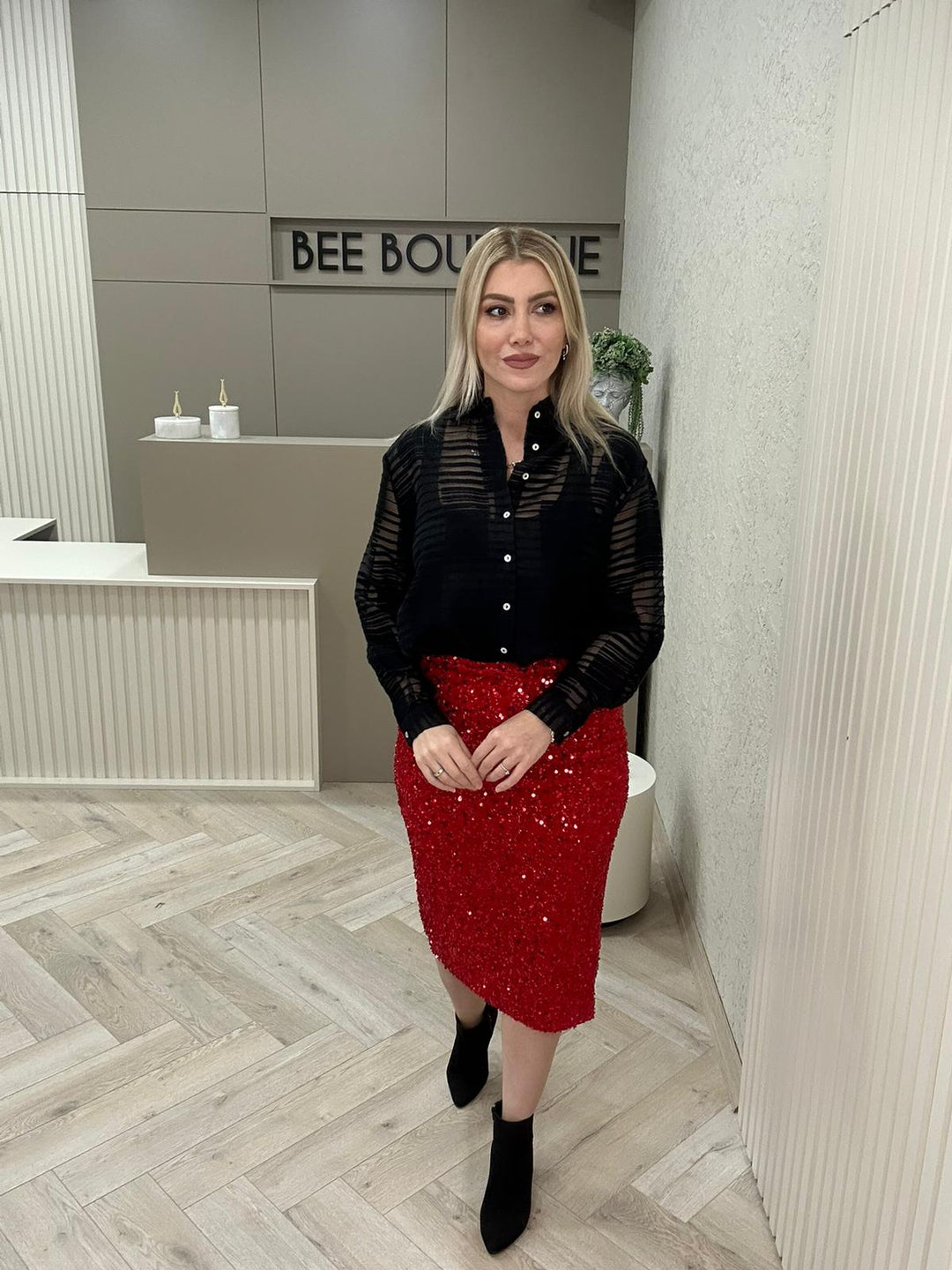 PAYETLİ YIRTMAÇLI  ETEK