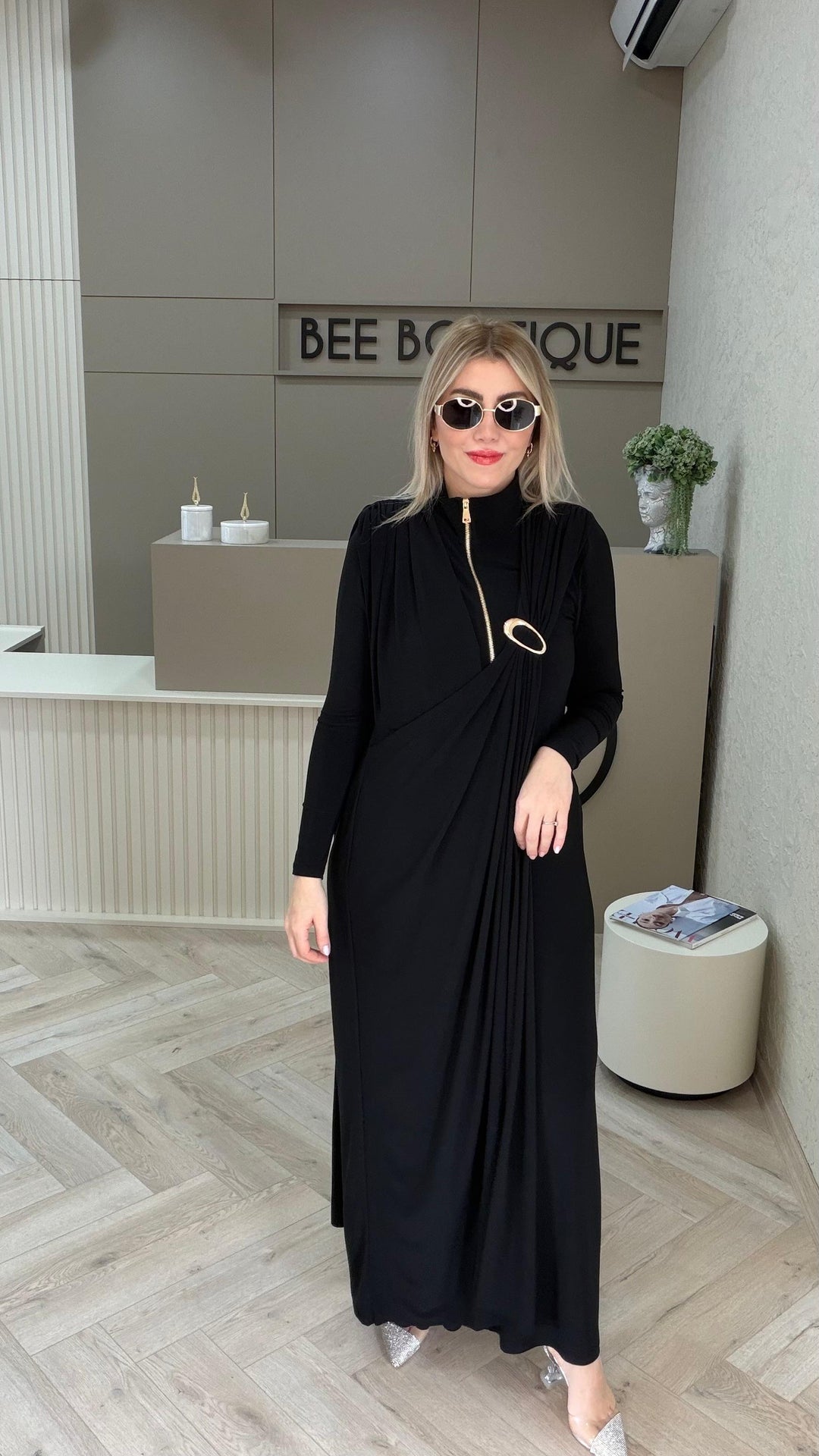 BÜZGÜLÜ PELERİN ELBİSE