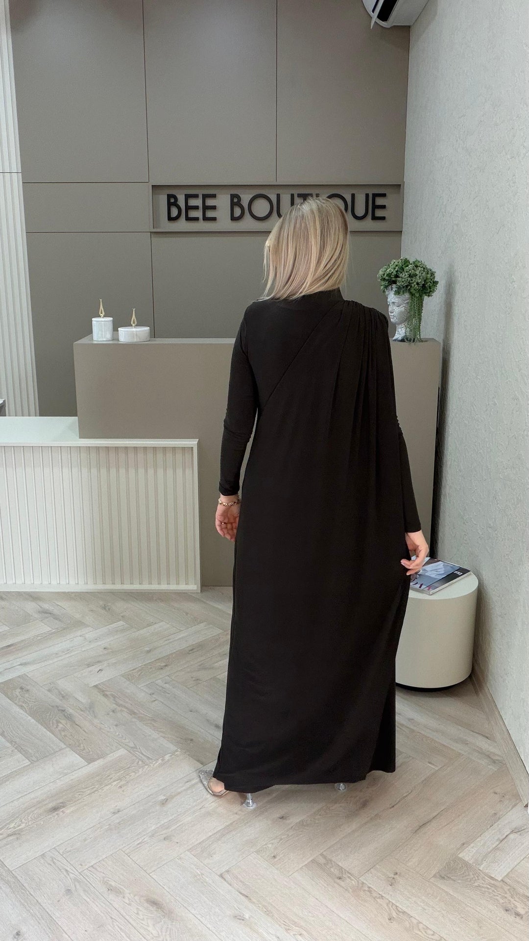 BÜZGÜLÜ PELERİN ELBİSE