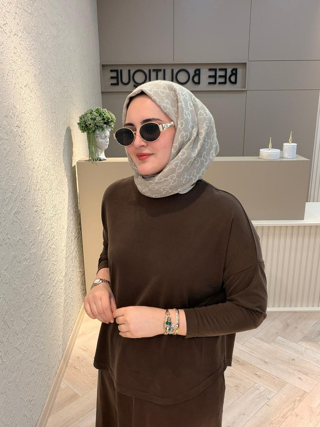 İNCE TENCEL KUMAŞ BASİC ETEKLİ TAKIM