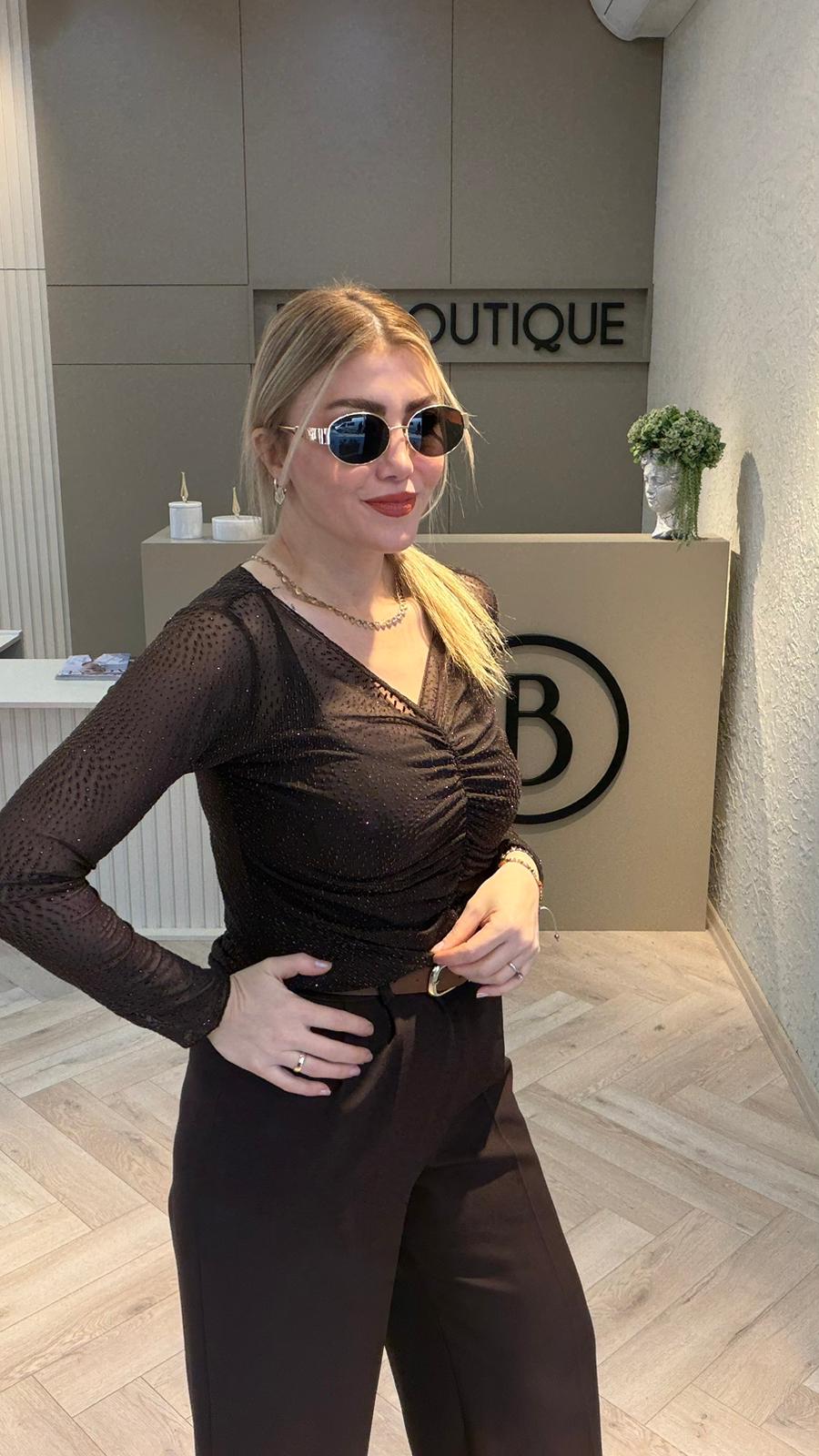 TRANSPARAN SİMLİ BLUZ