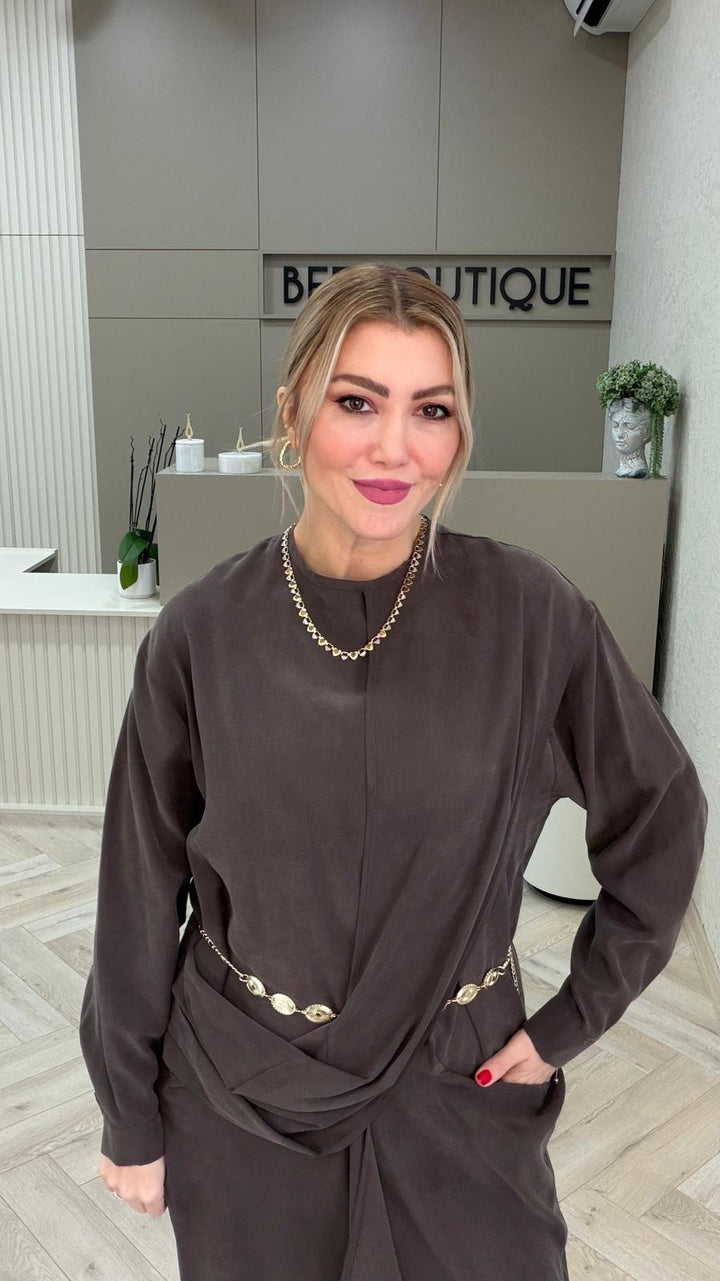 GOLD METAL KEMERLİ TENCEL ELBİSE