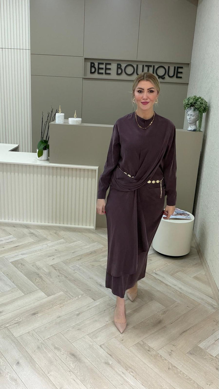 GOLD METAL KEMERLİ TENCEL ELBİSE