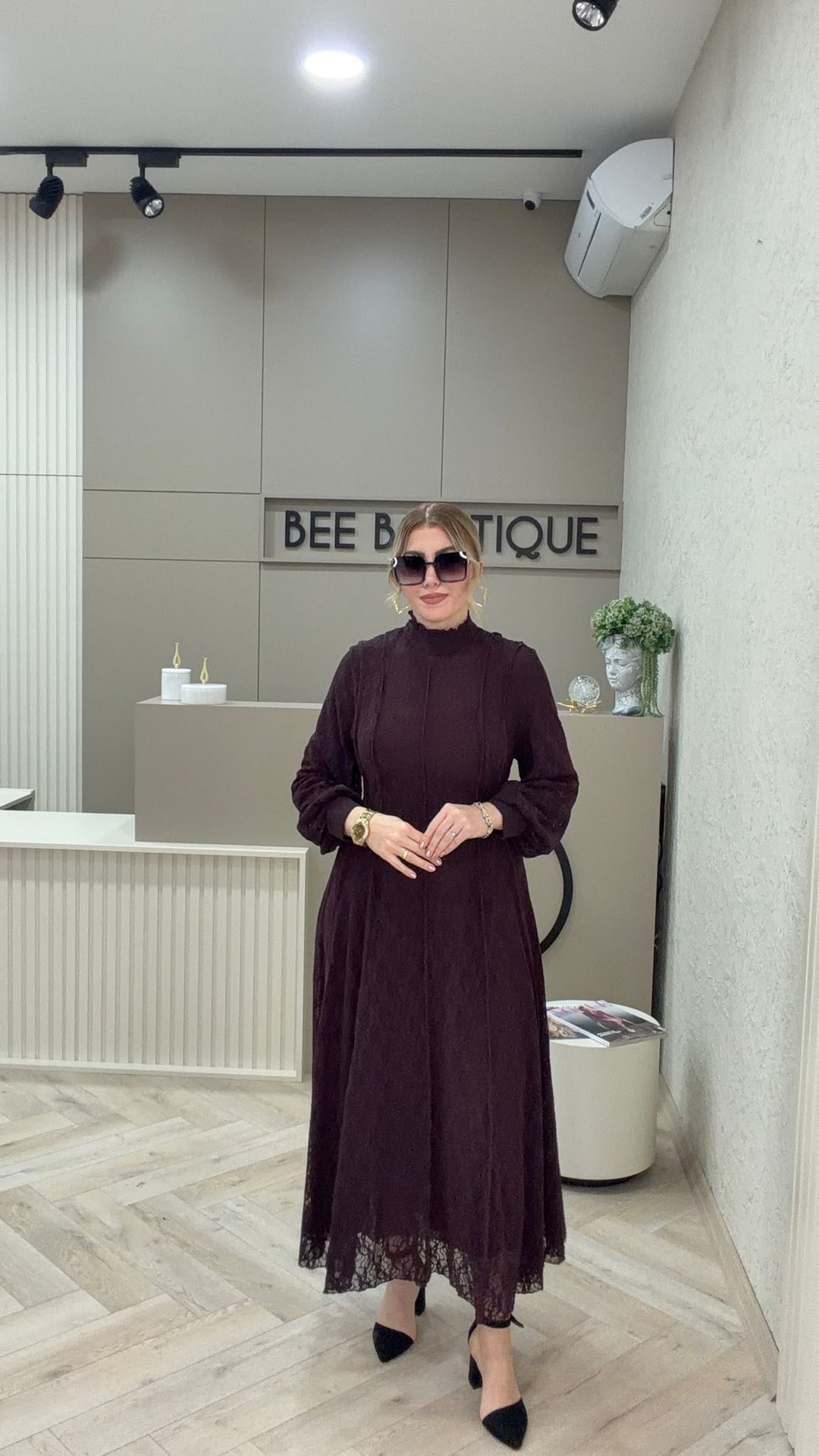 GÜPÜRLÜ UZUN ELBİSE