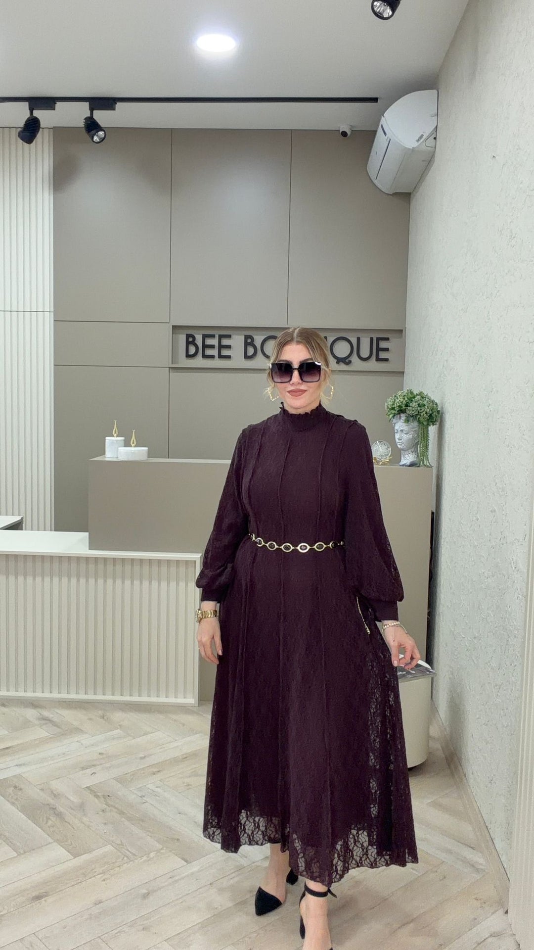 GÜPÜRLÜ UZUN ELBİSE