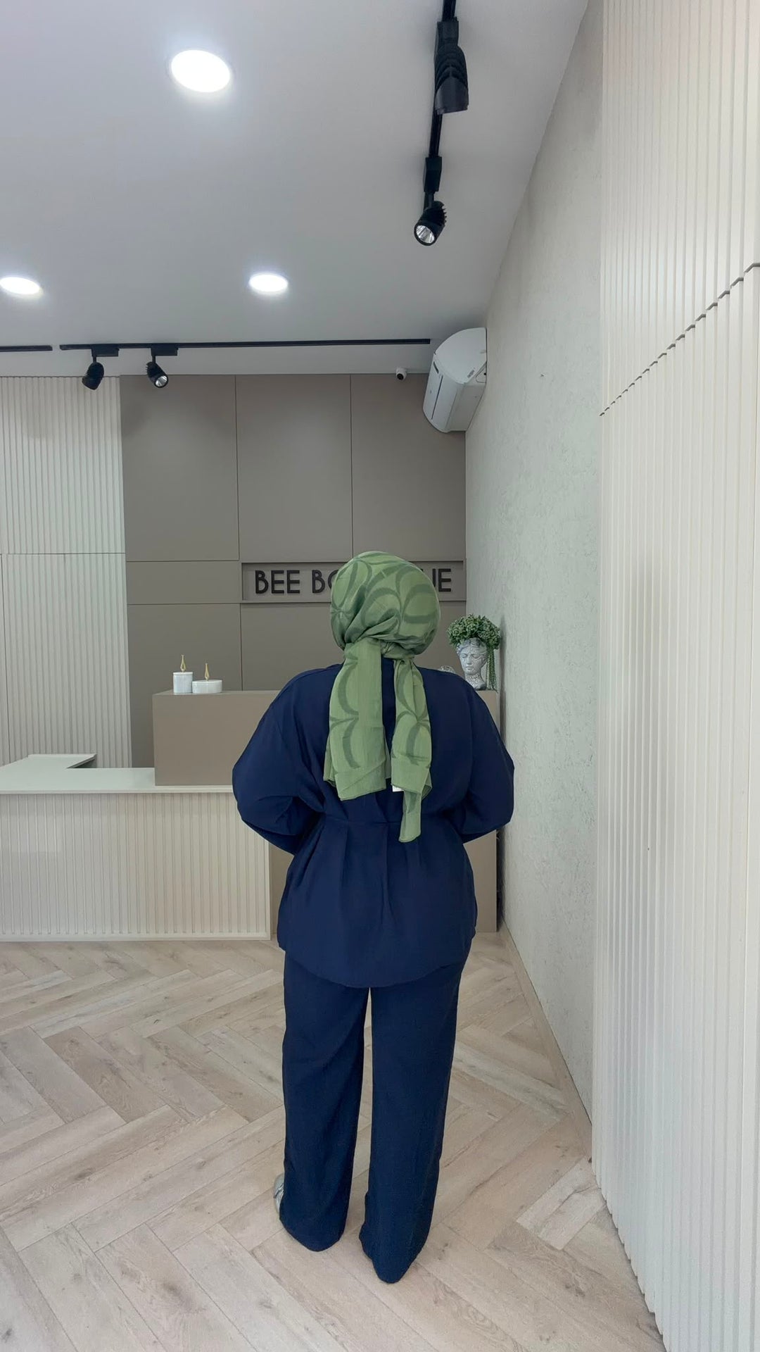 VOLANLI TENCEL KUMAŞ PANTOLON TAKIM