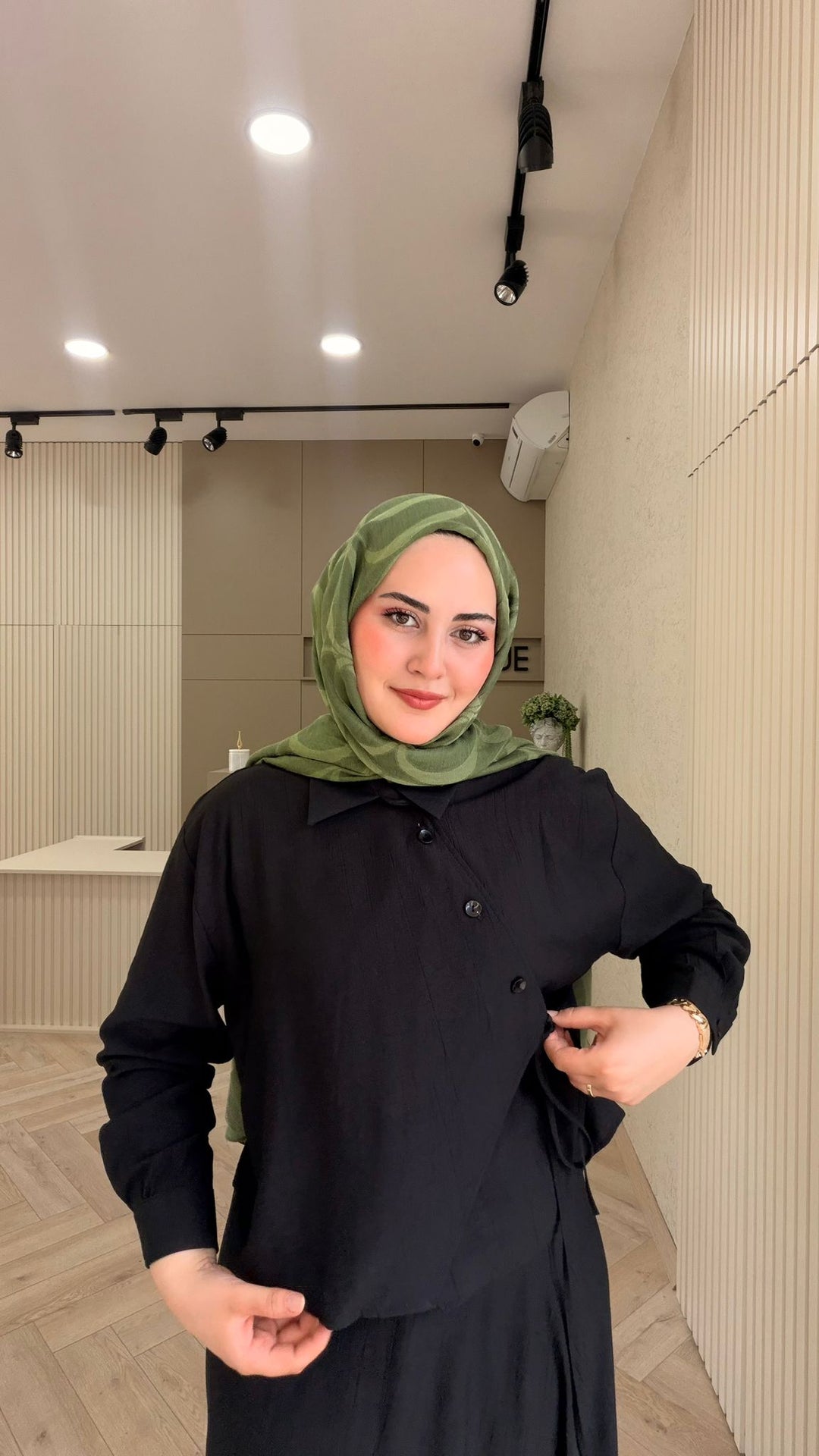 BAĞCIKLI ETEKLİ TAKIM