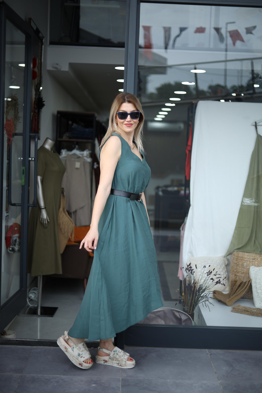 Tencel Kalın Askılı Elbiseler