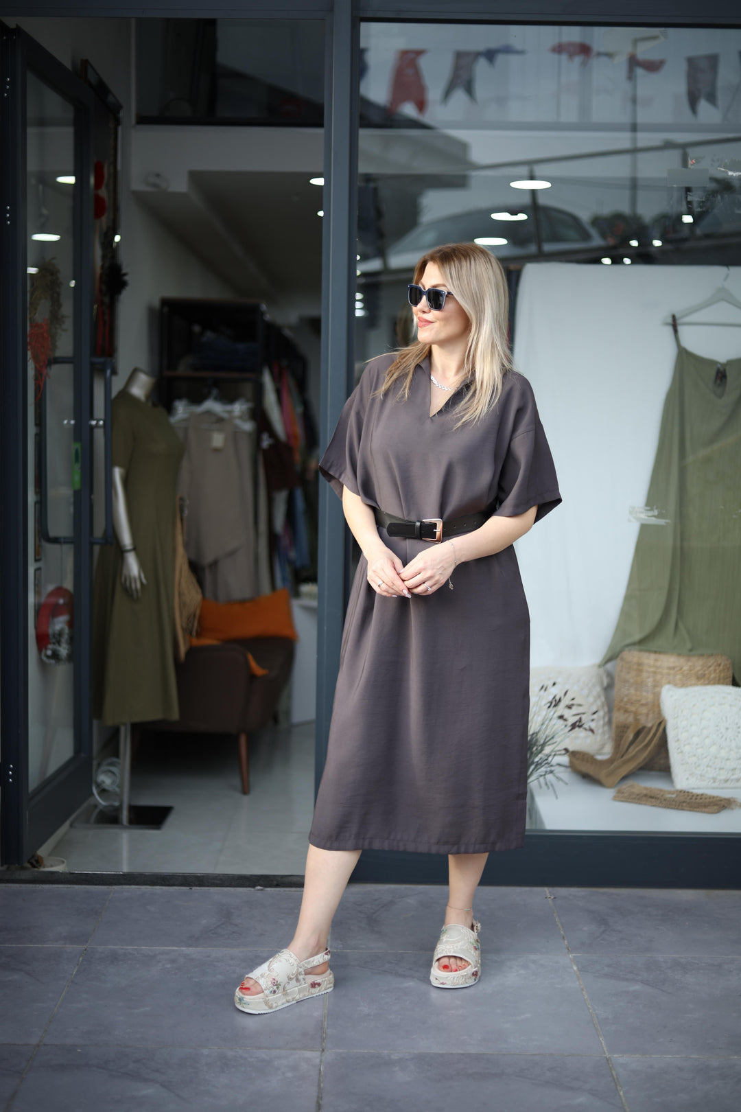 Yırtmaçlı Tencel Elbise