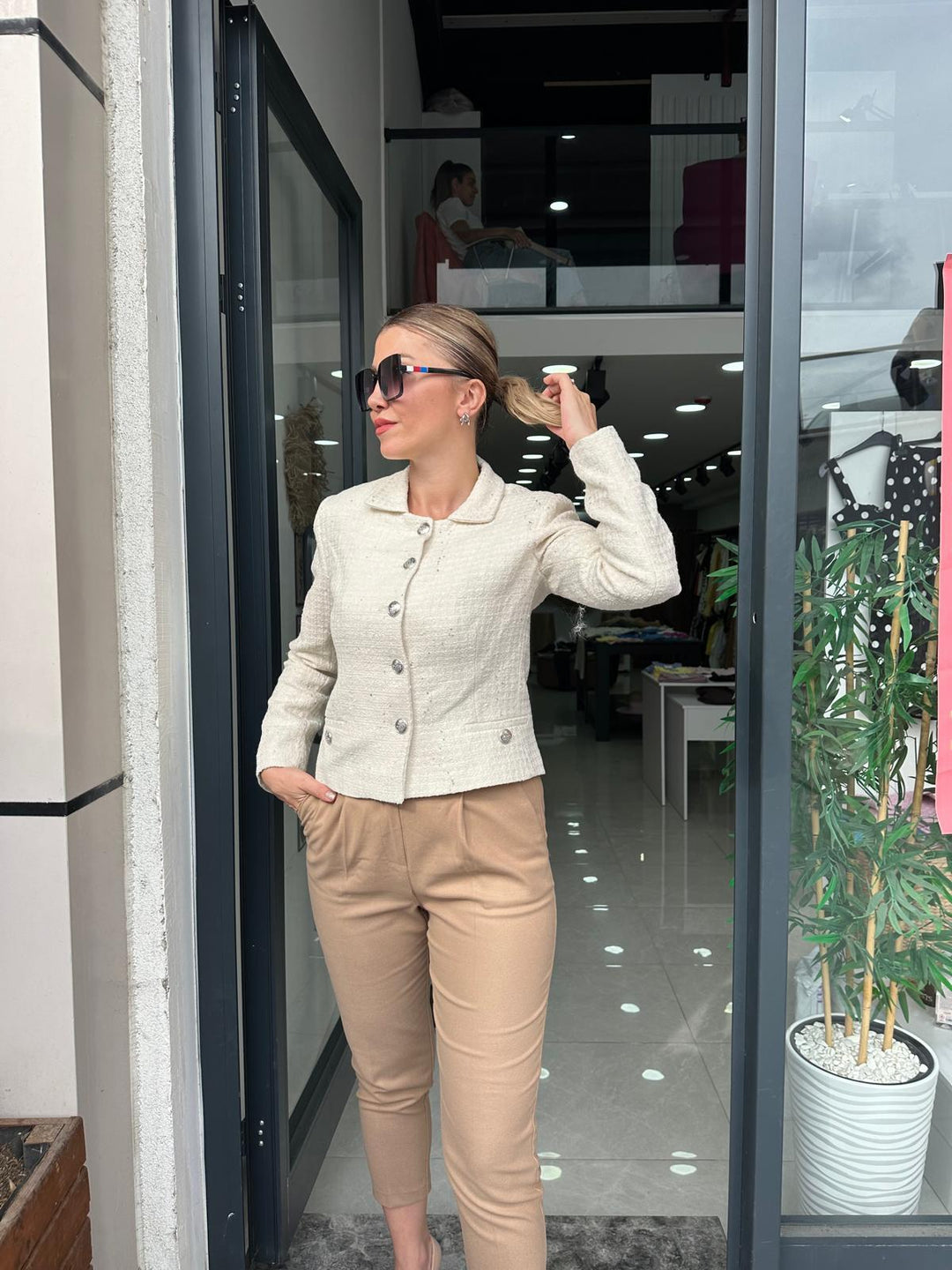 Chanel Kumaş Bej Ceket