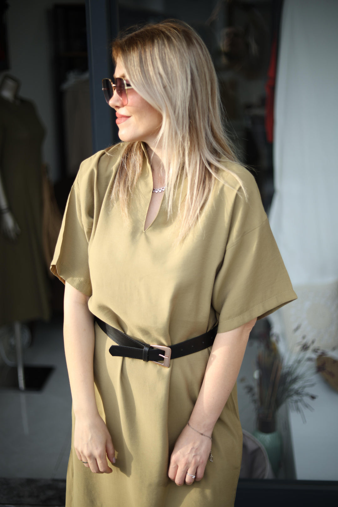 Yırtmaçlı Tencel Elbise