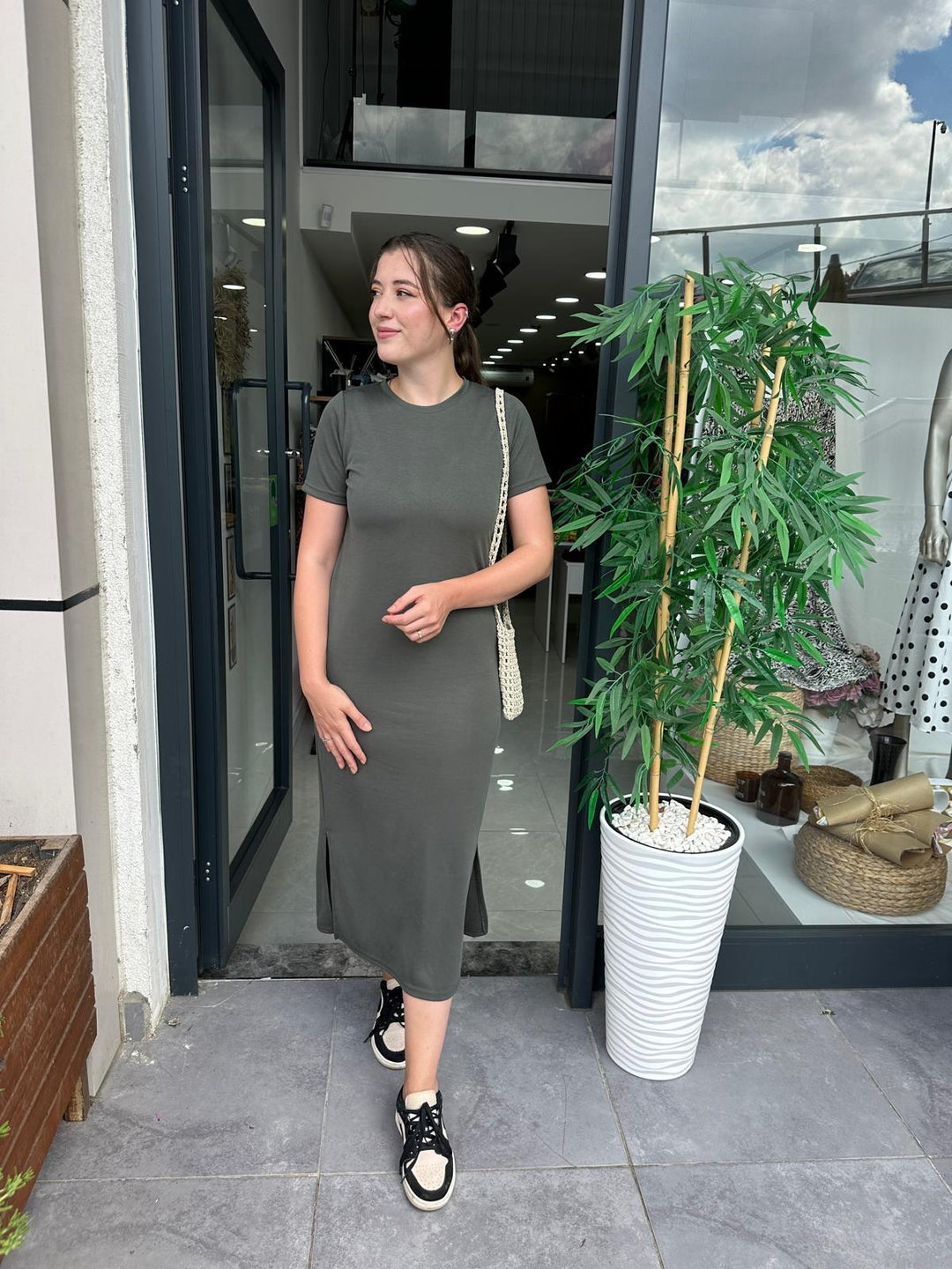 Modal Basic Elbise