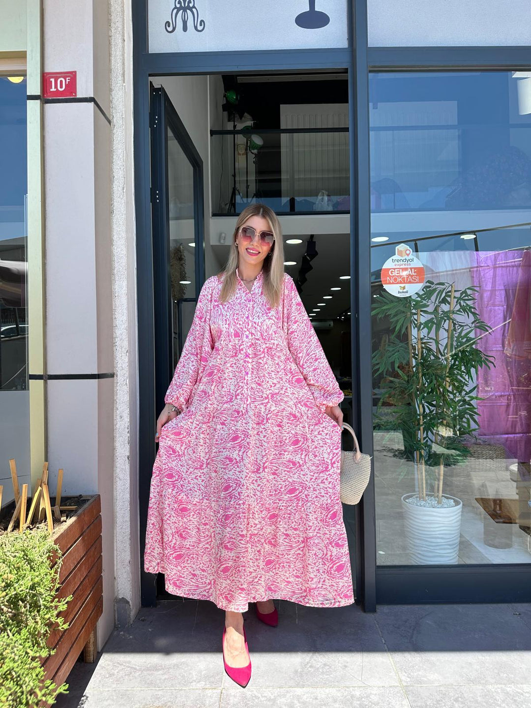 Pembe Desenli Poplin Elbise