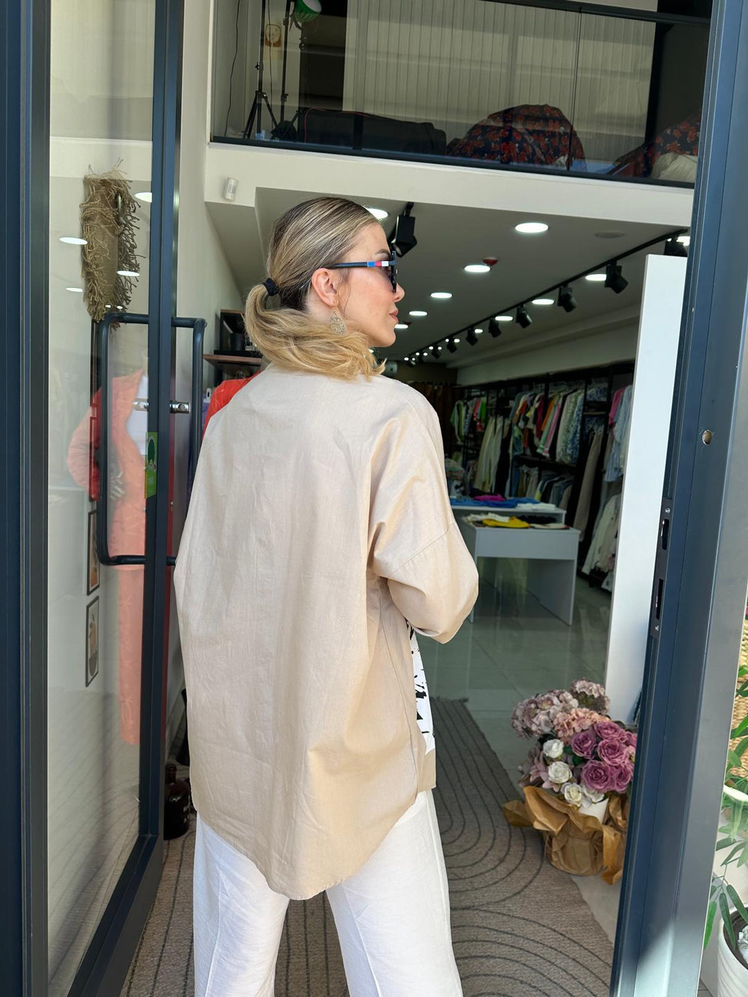 Poplin Kumaş Üzeri Baskı Detaylı Gömlek