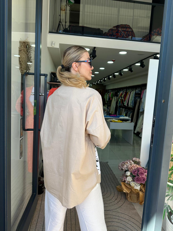 Poplin Kumaş Üzeri Baskı Detaylı Gömlek